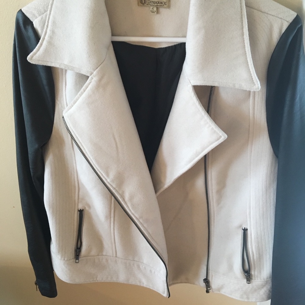 Cream & Black Jacket by Democracy Size Large.